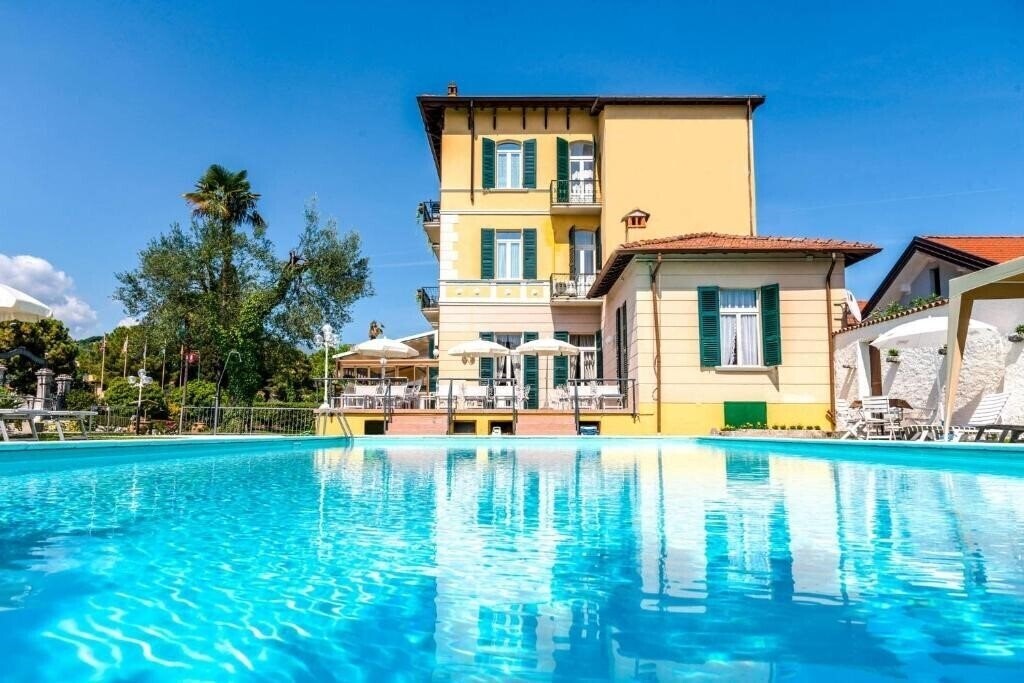 Фото Maderno 4*