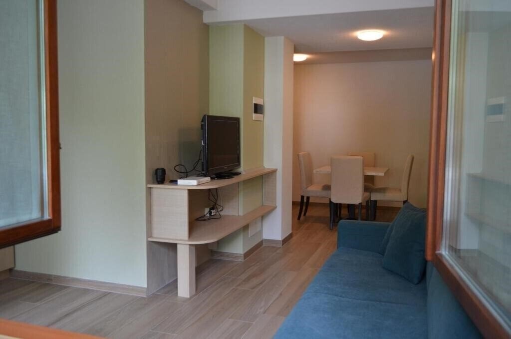 Готель Residence Sky Express (Campodolcino) 4*