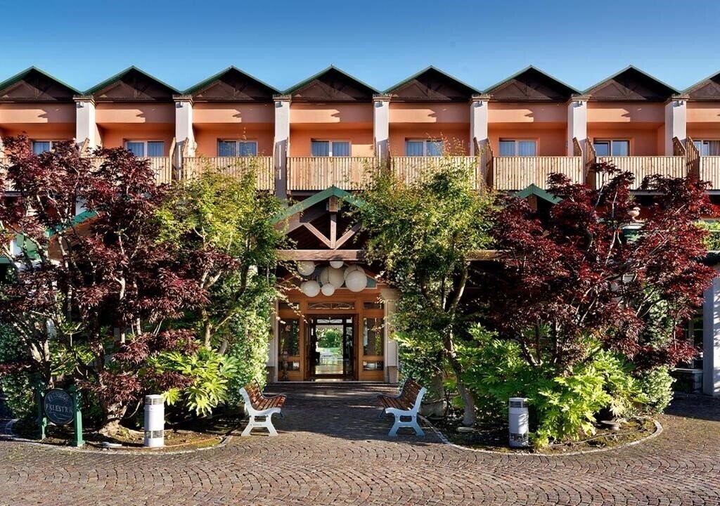 Картинка Iseo Lago Hotel 4*
