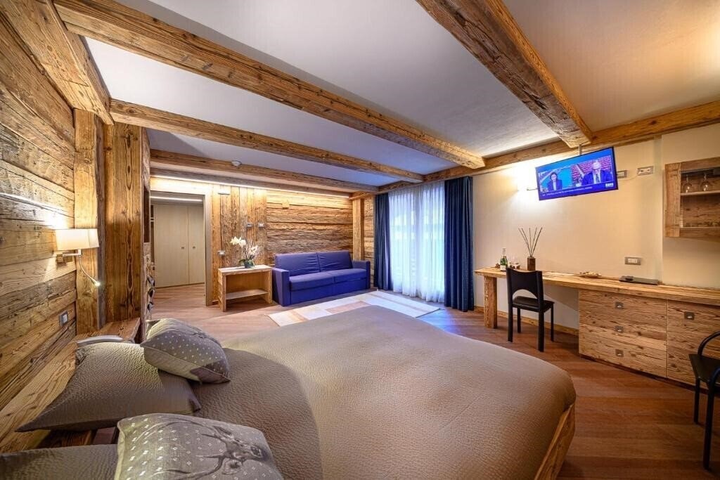 Картинка Ambrosini (Aprica) 4*