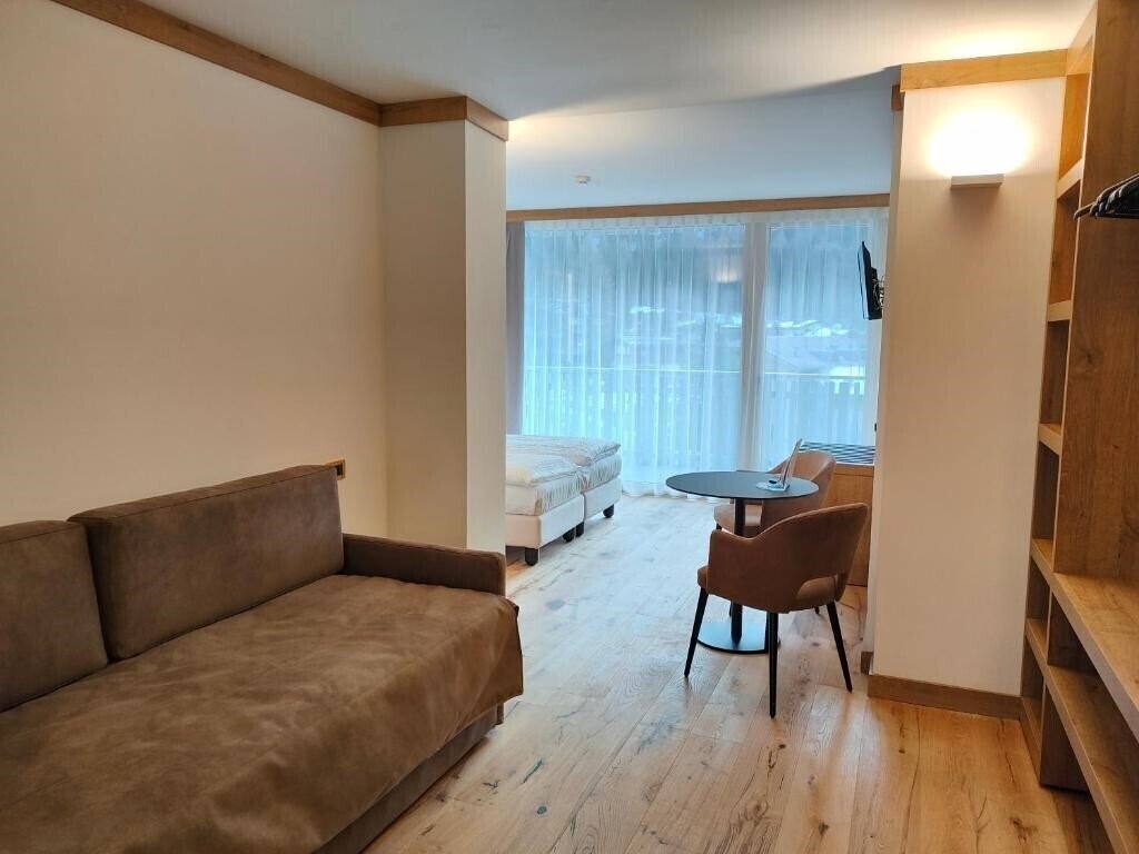 Фотографія Ideal Hotel Madonna di Campiglio 4*