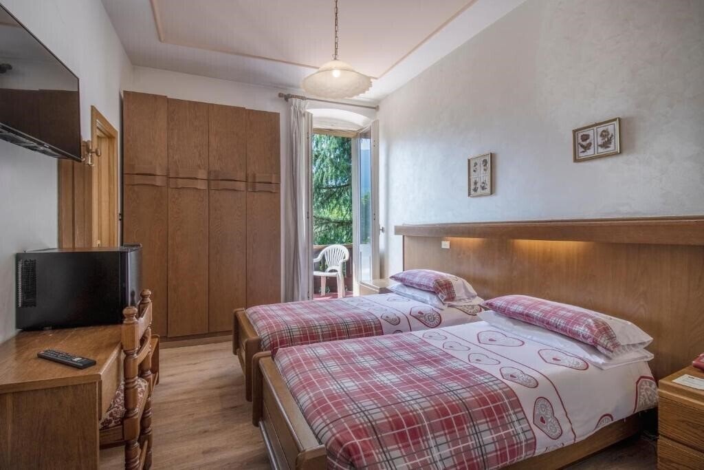 Картинка Hotel Pinzolo Dolomiti 3*