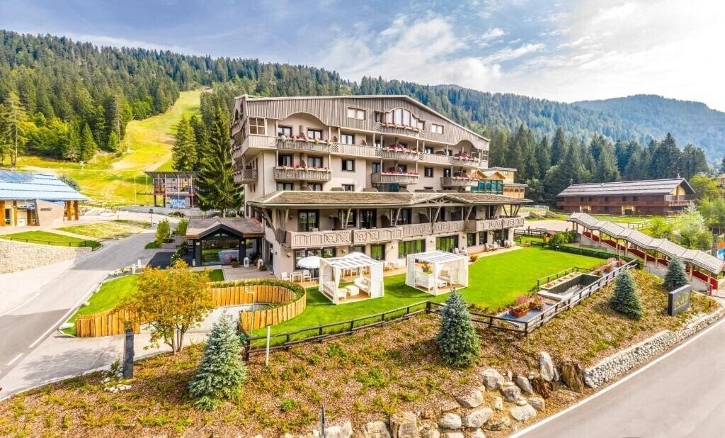 Отель Hotel Spinale 4*
