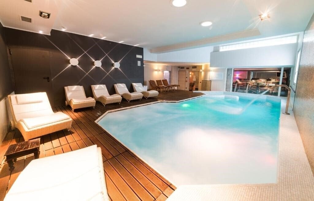 Фотографія SPINALE HOTEL 4*