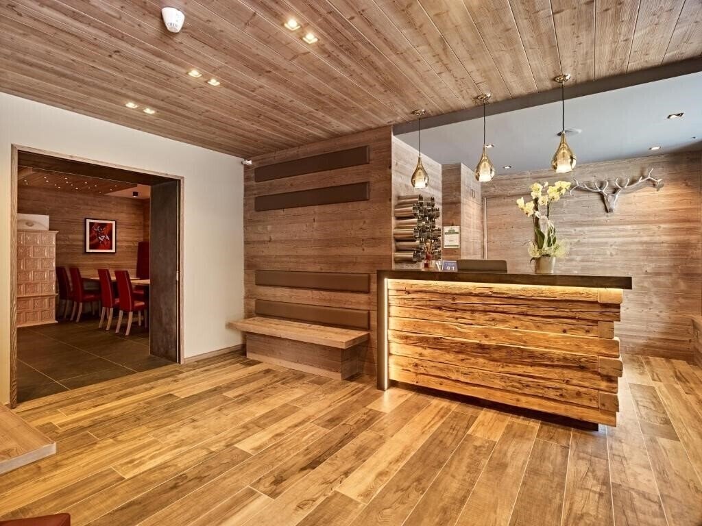 Готель B&B Garni Arnica 3*