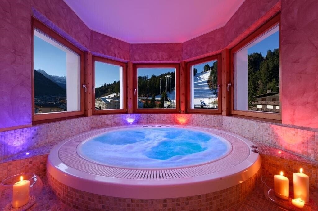 Фото Hotel Diana 4*