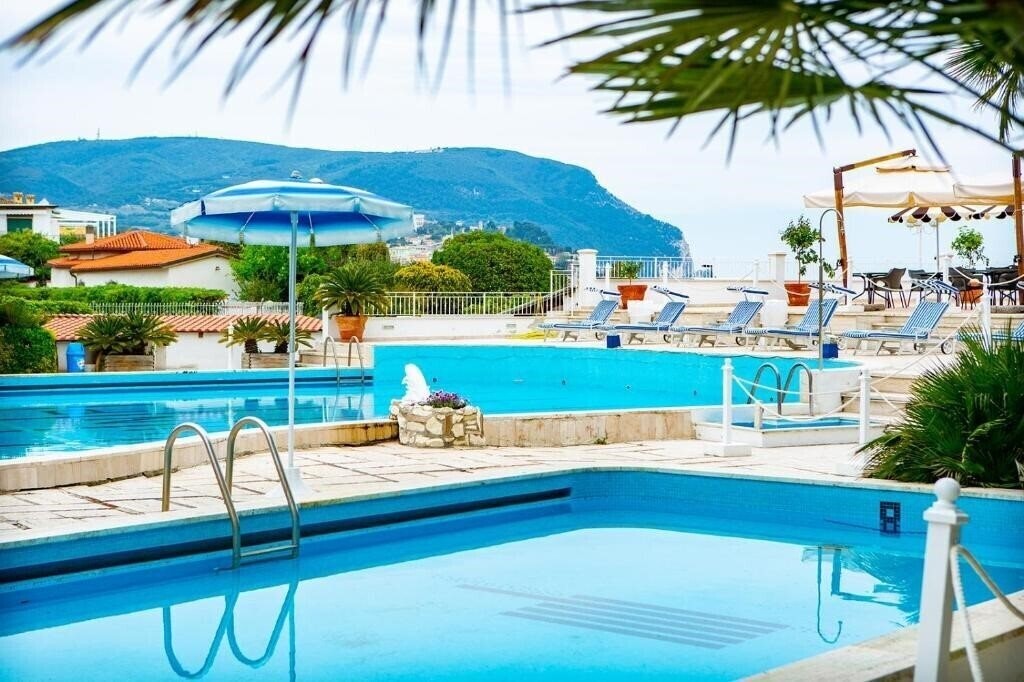 Изображение Numana Palace Hotel 4*