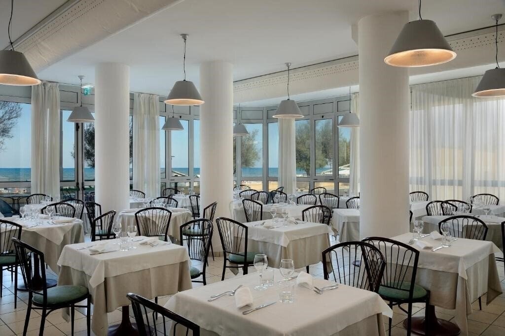 Картинка Nuovo Diana (Senigallia) 3*