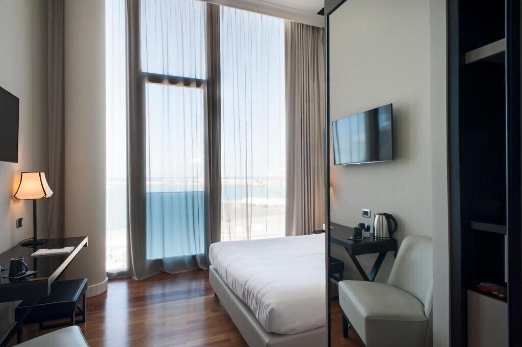 Картинка Seeport Hotel Ancona 4*