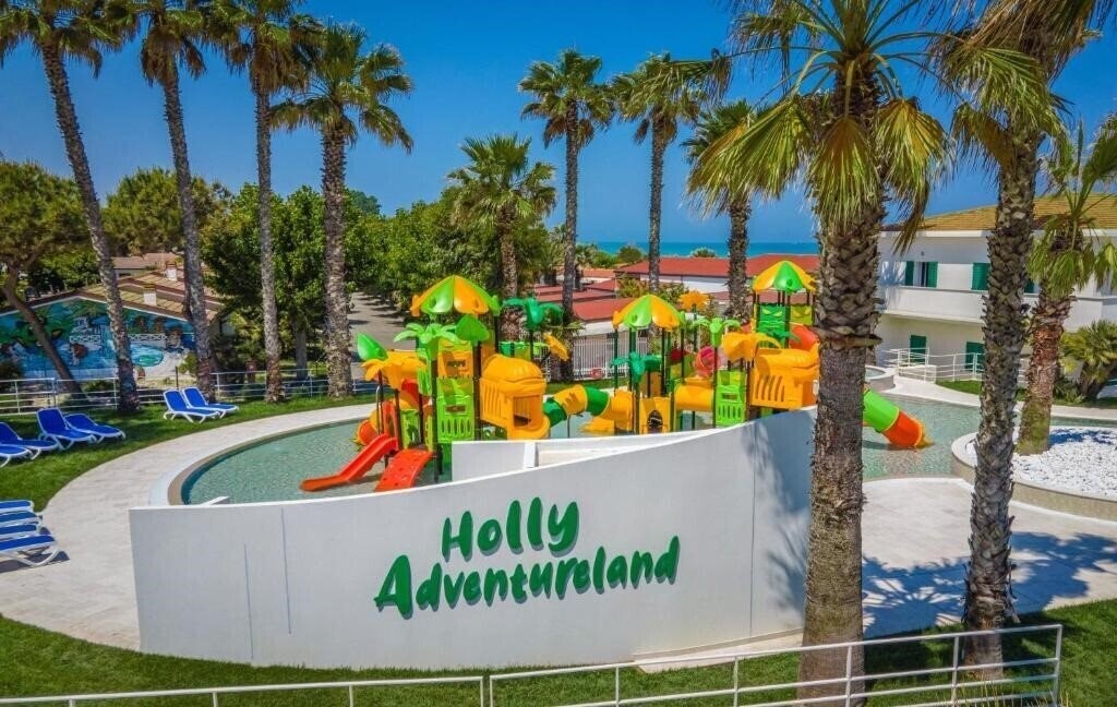 Фотография Holiday Family Village (Porto Sant Elpidio) 4*