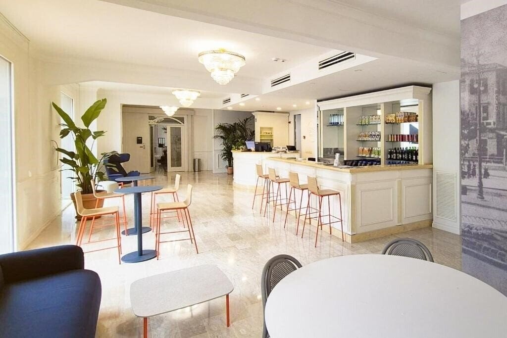 Фото Des Bains Hotel (Pesaro) 3*
