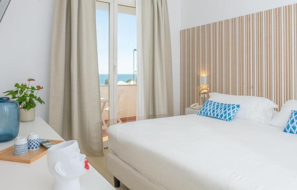 Готель Hotel Mia 3*