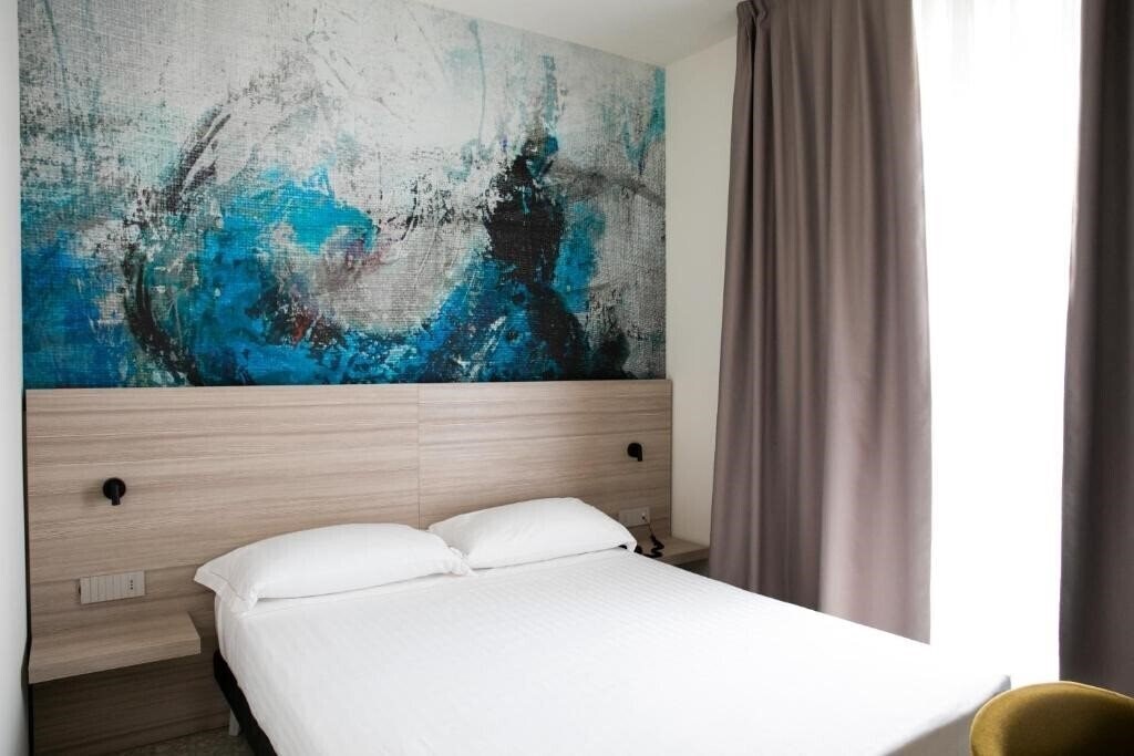 Фото Hotel Cristallo Senigallia 3*