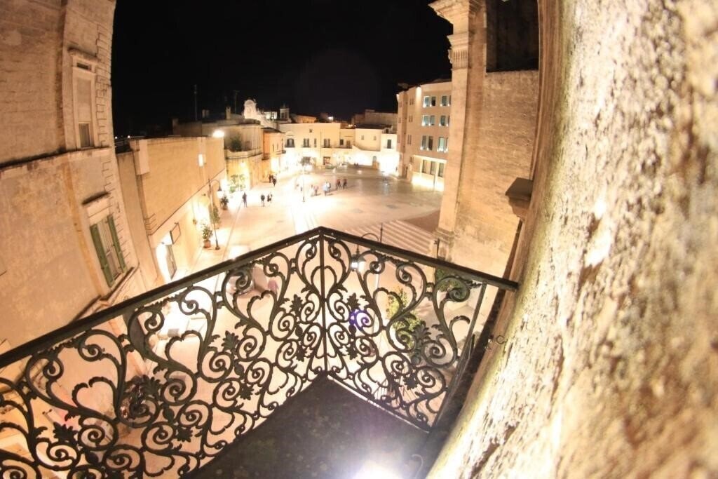 Отель Albergo del Sedile 4*