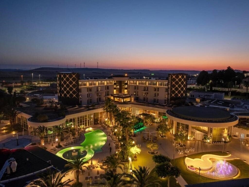 Отель Mh Matera Hotel 4*