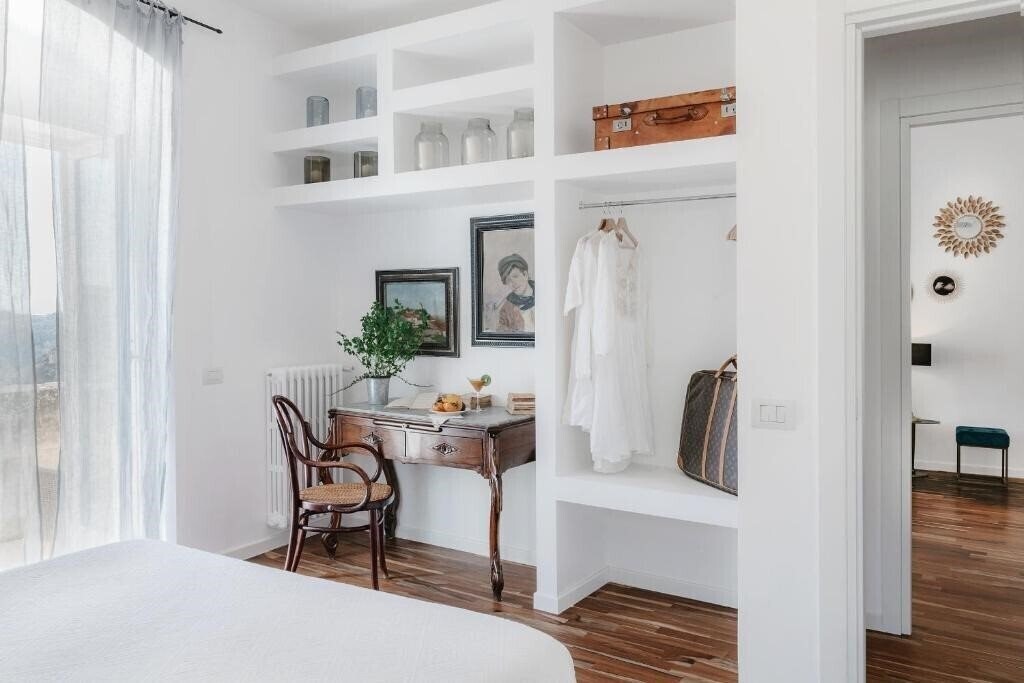 Изображение Angolo del Poeta Suite 3*