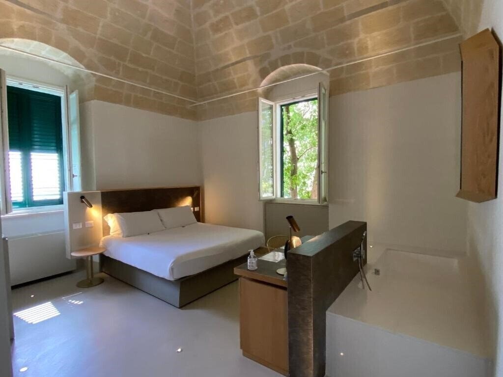Готель Euvodia Luxury Rooms 4*