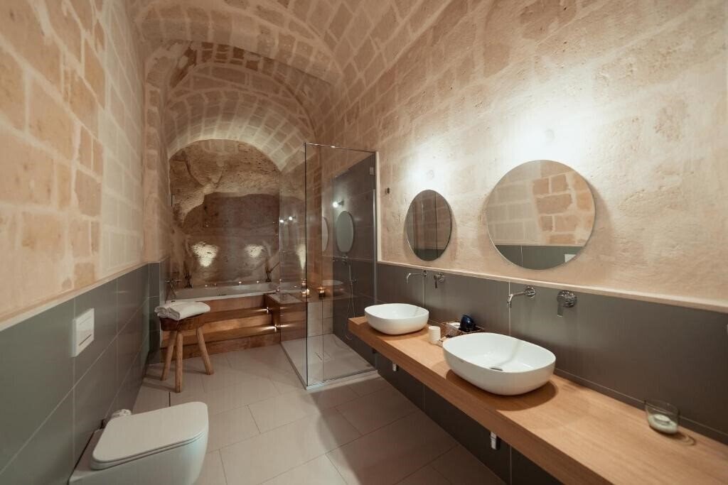 Отель Endea Suite Rooms 4*