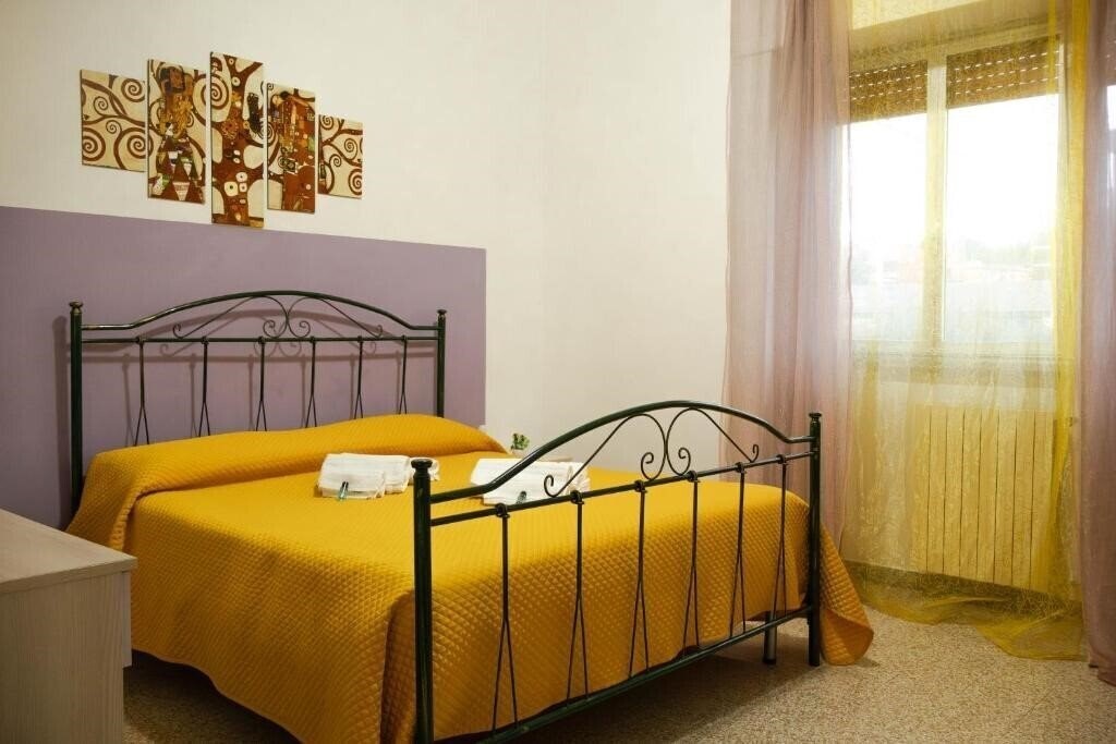 Готель La Casa di Francesca 2*