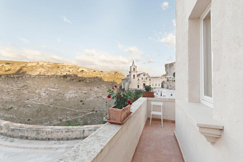Фотографія I Tre Portali Luxury Suites 4*