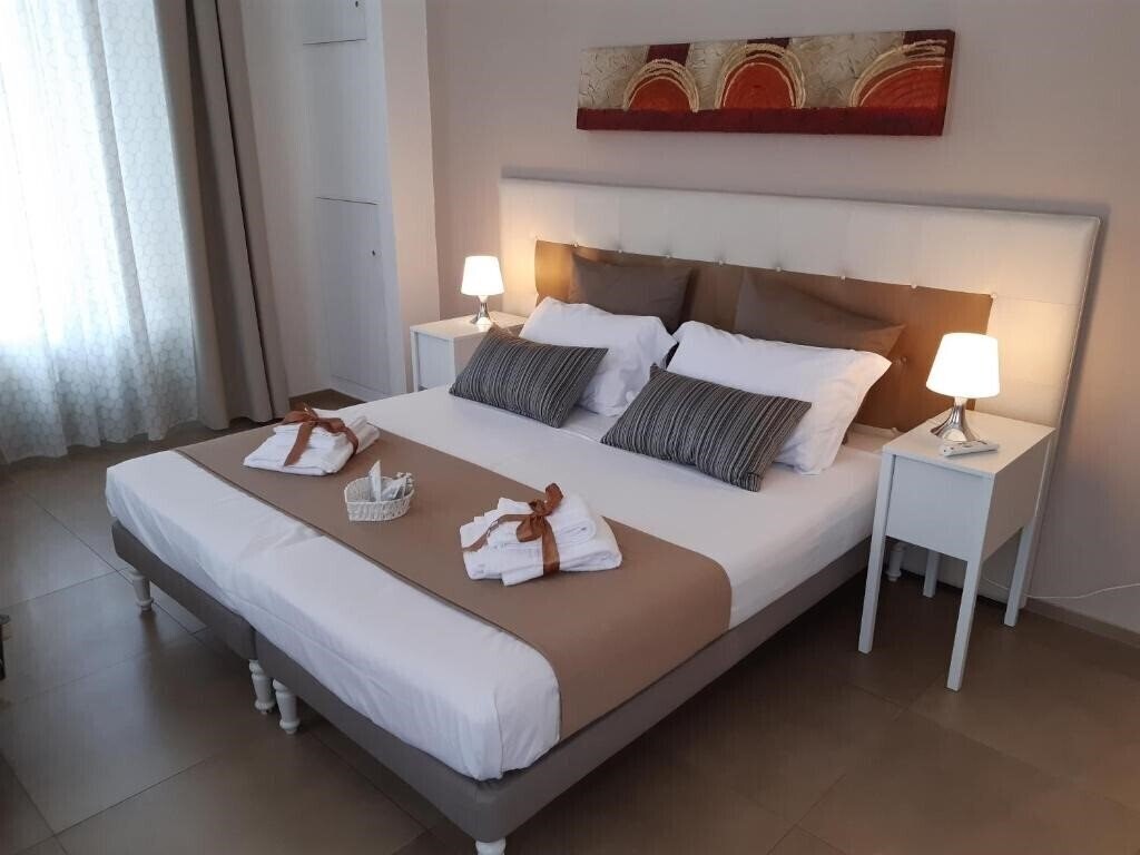 Отель Visitazione Holiday Sassi Suite 4*