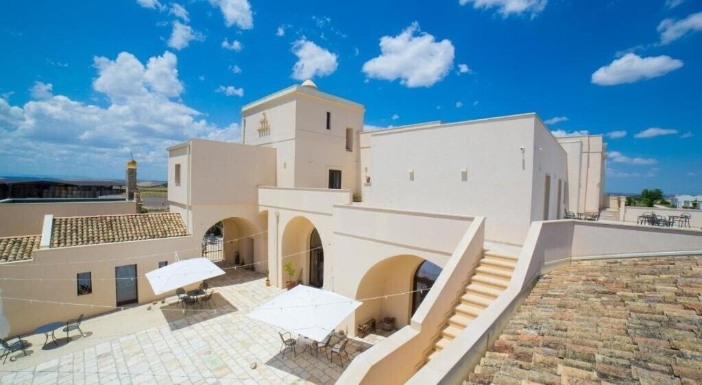 Фото Masseria Fontana di Vite 4*