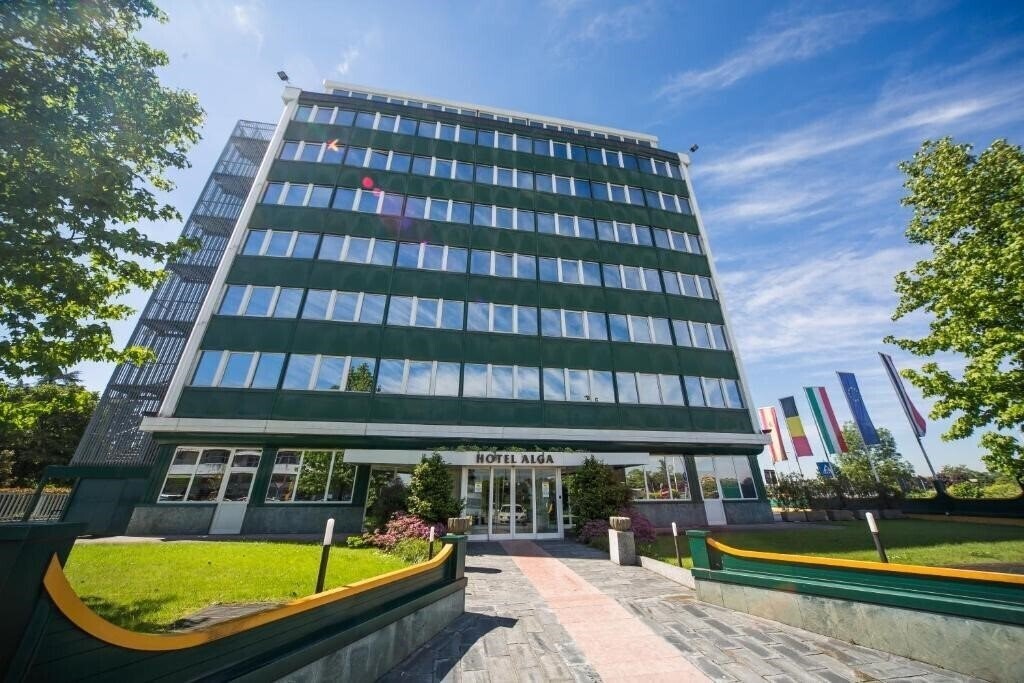 Отель Alga 3*