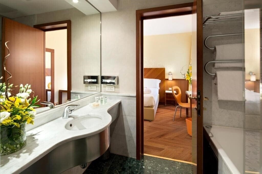 Фотографія Una Hotel Mediterraneo 4*