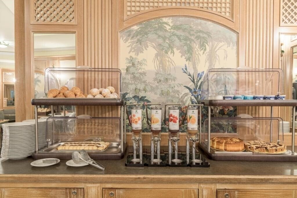Изображение Grand Hotel Doria 4*