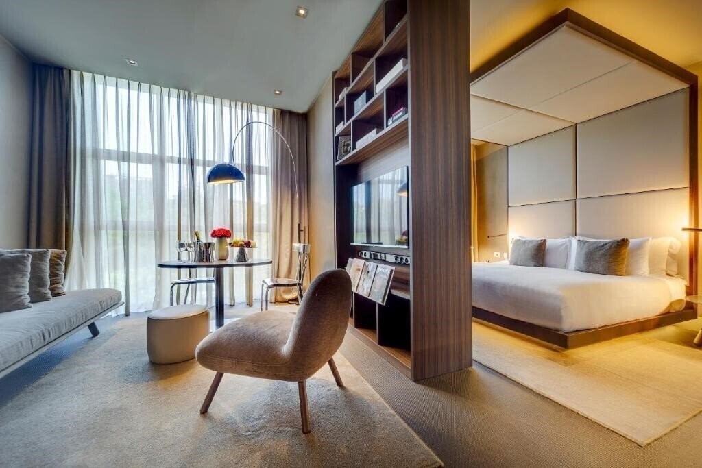 Отель Me Milan Il Duca 5*
