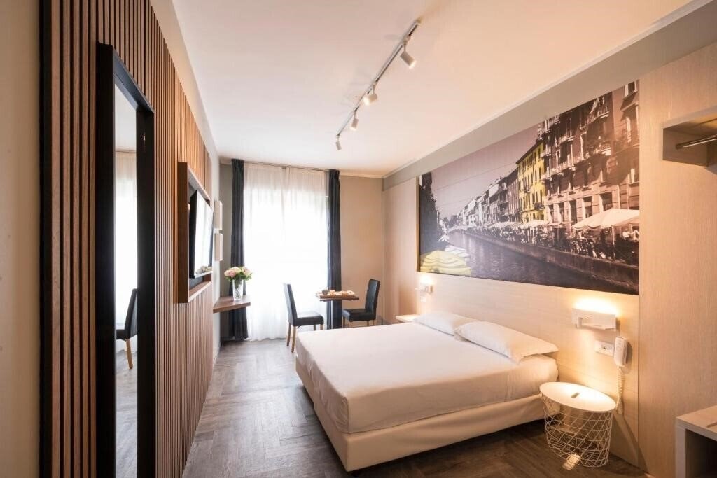Фото Viva Hotel Milano 3*