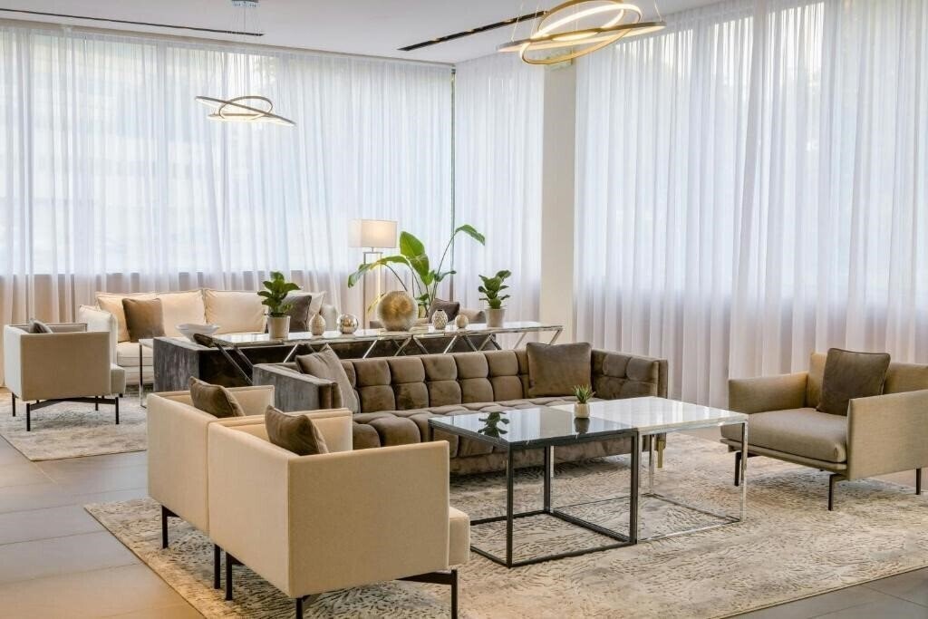 Отель AC Hotel by Marriott Milan Sesto 4*