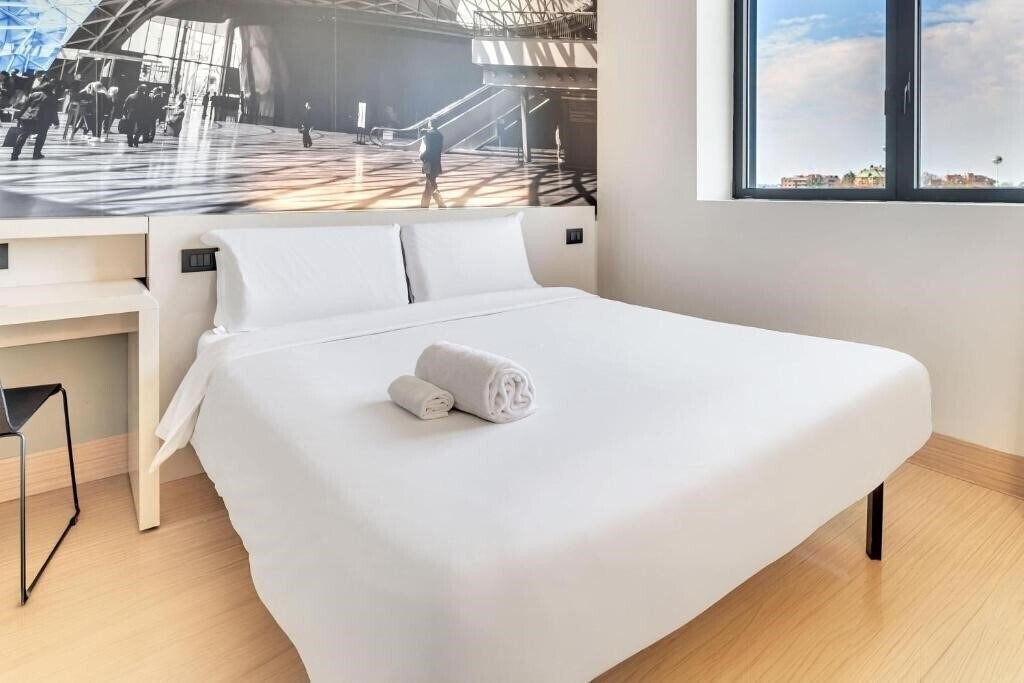 Готель B&B Milano San Siro 3*
