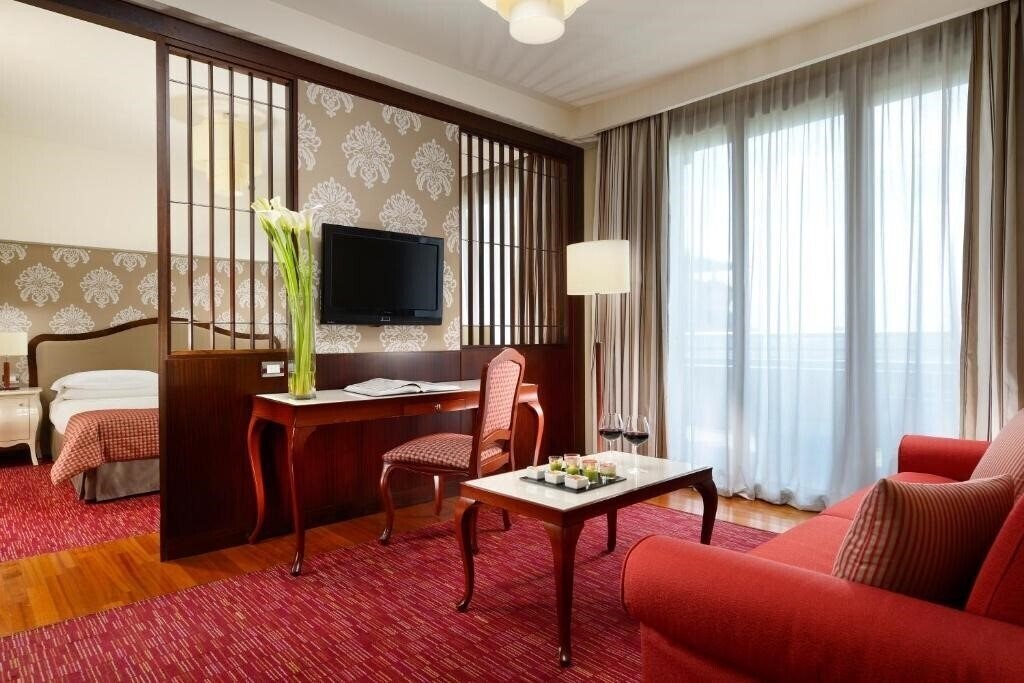 Изображение UNA Hotels Expo Fiera Milano 4*