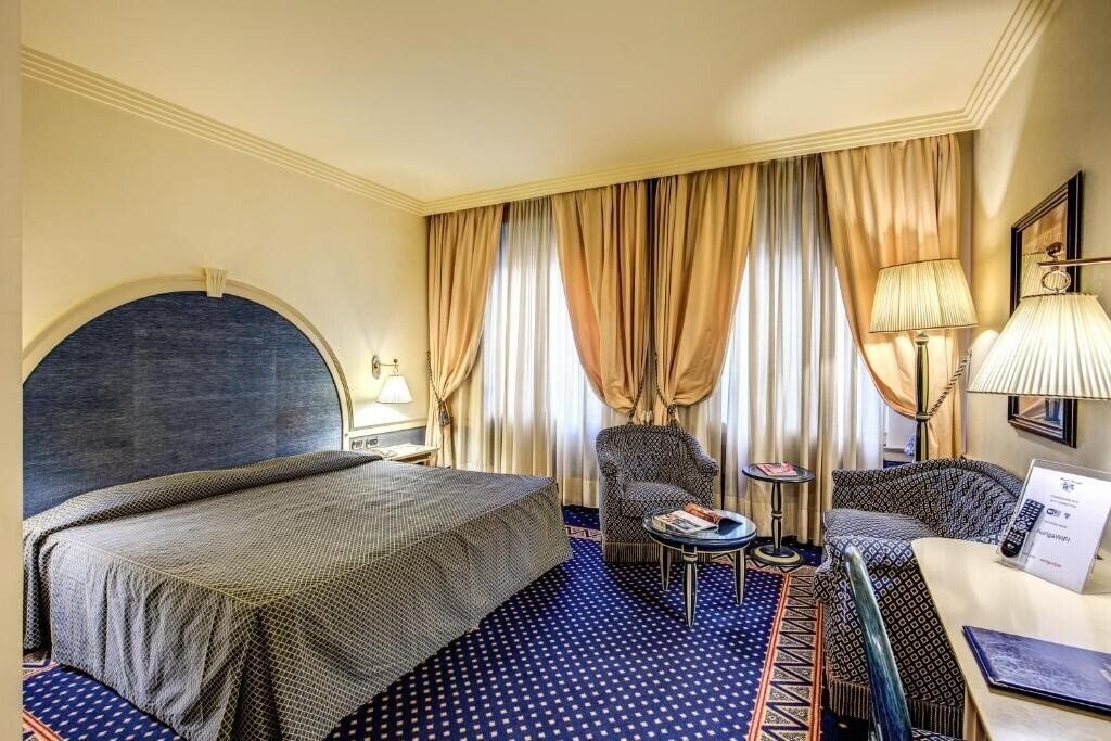 Отель Auriga 4*