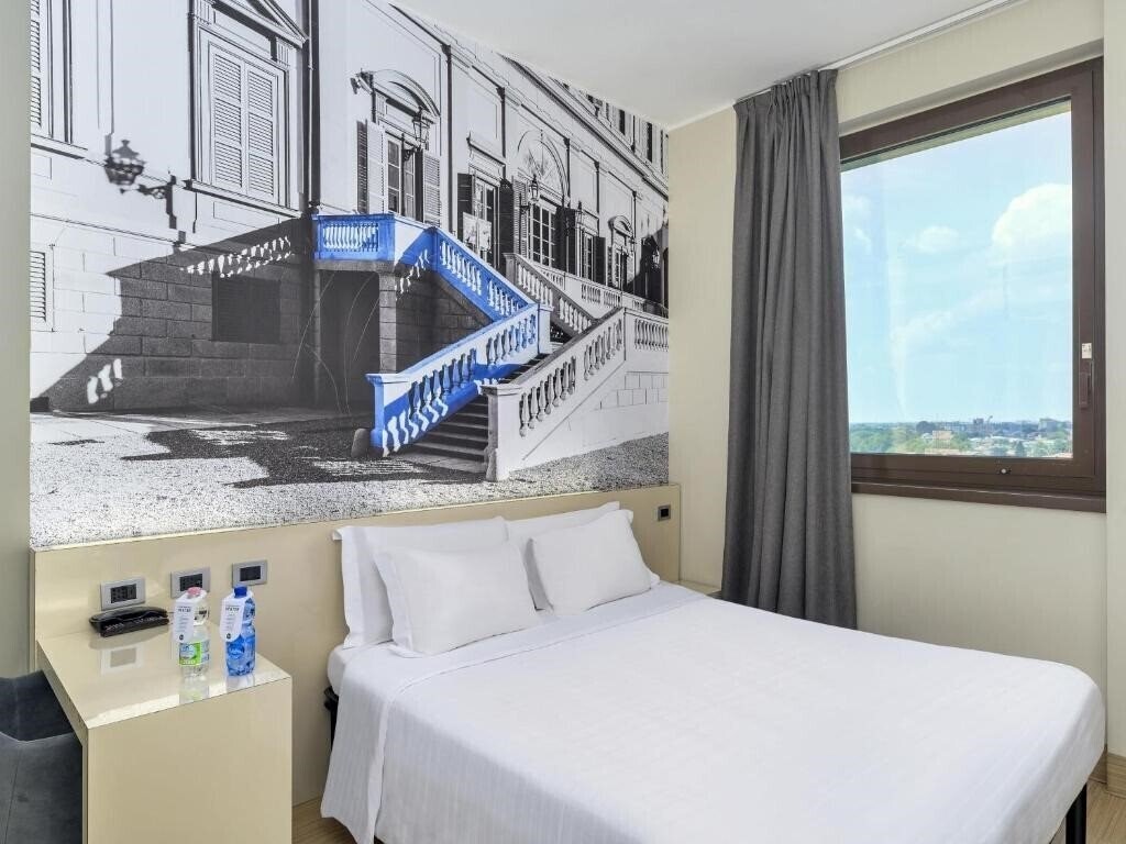 Готель B&B Hotel Milano-Monza 3*