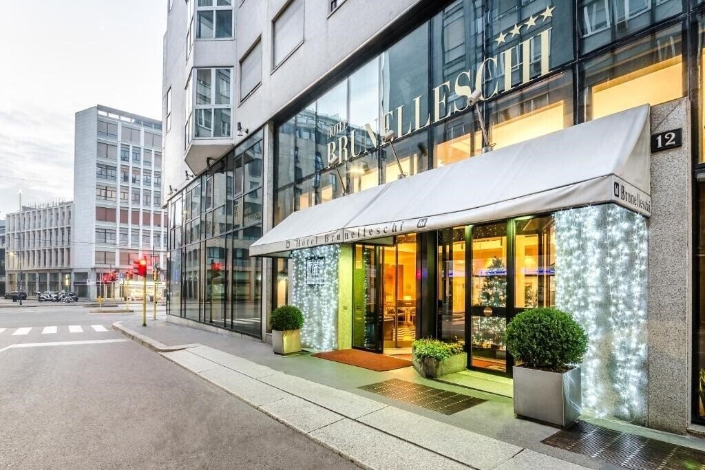 Готель Brunelleschi 4*