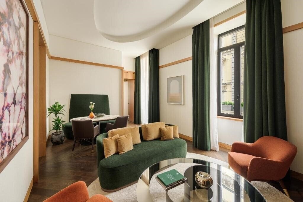 Отель Park Hyatt 5*