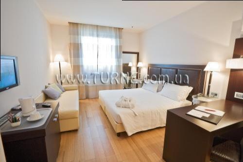 Готель Sempione 3*