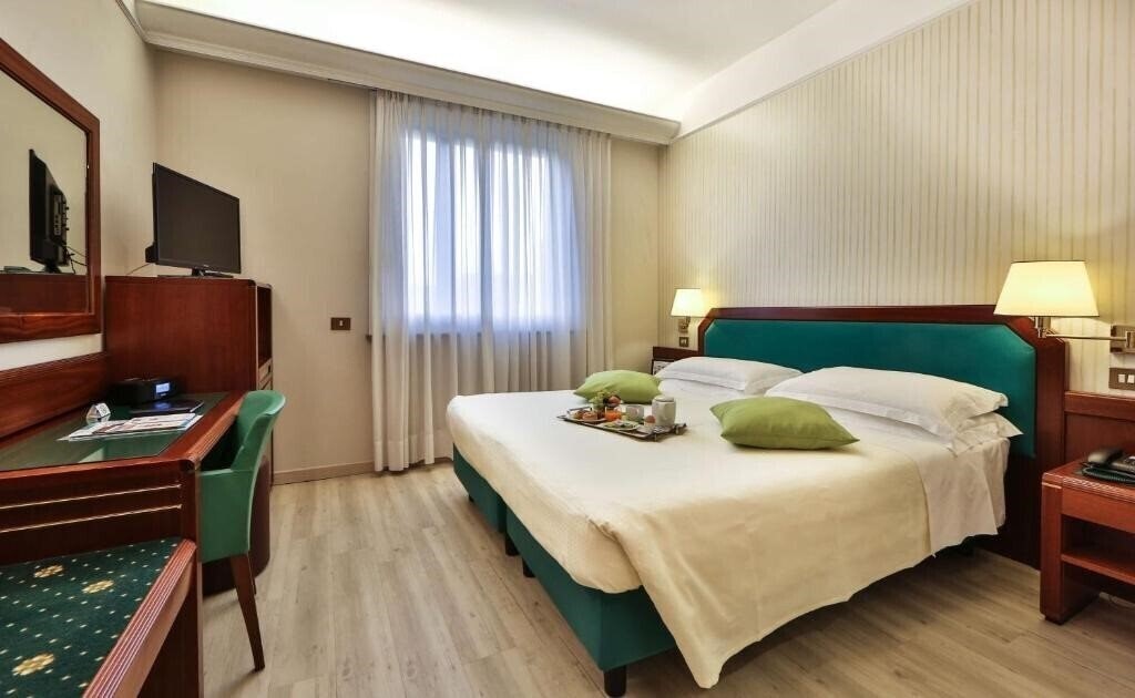 Фото Hotel Astoria, Sure Hotel Collection by Best Western 3*