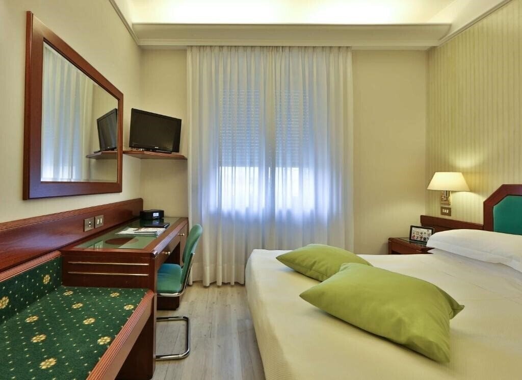 Картинка Hotel Astoria, Sure Hotel Collection by Best Western 3*