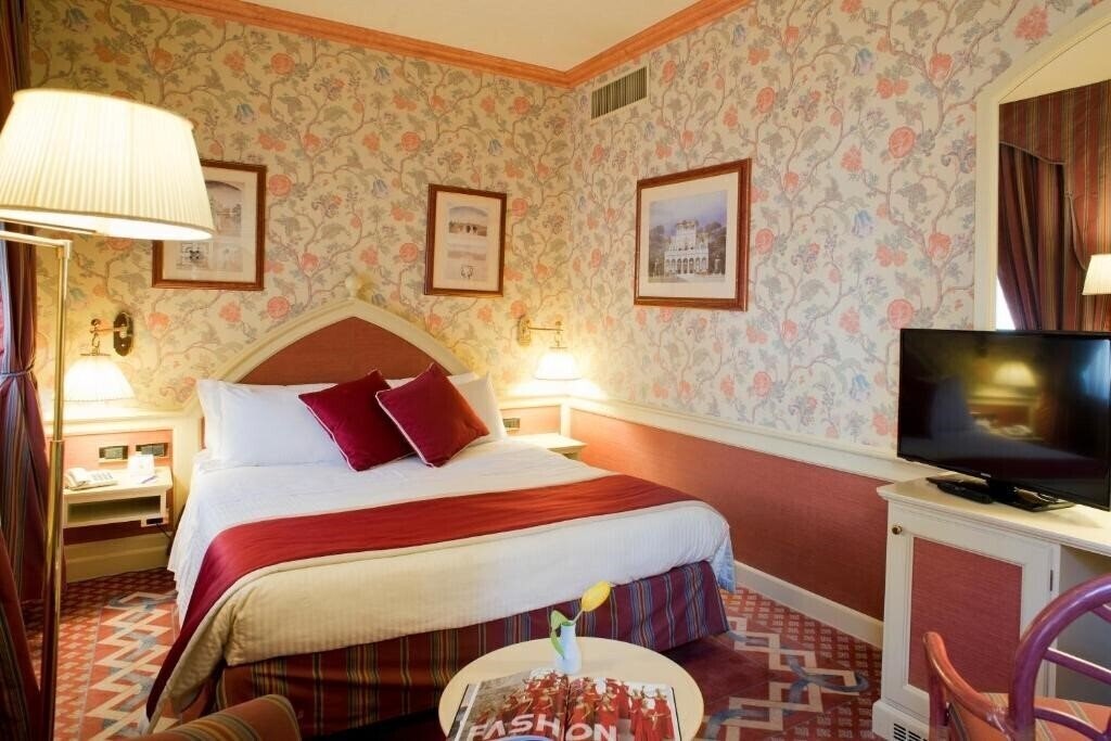 Готель Milano Regency Hotel 4*