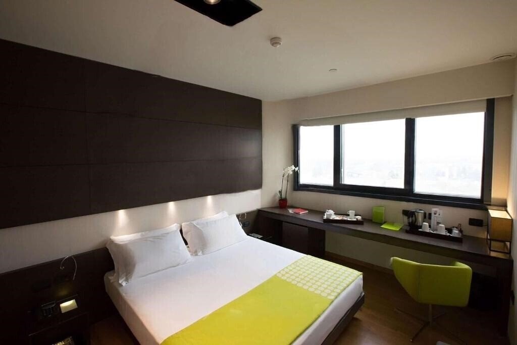 Фото Best Western Plus The Hub 4*