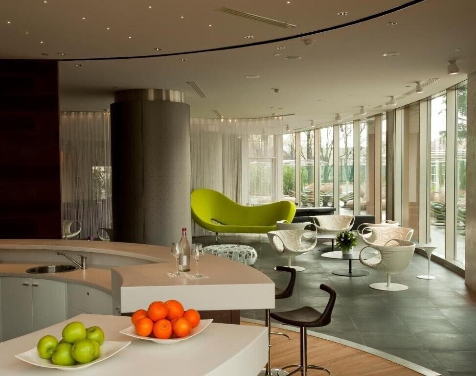Изображение Best Western Plus The Hub 4*