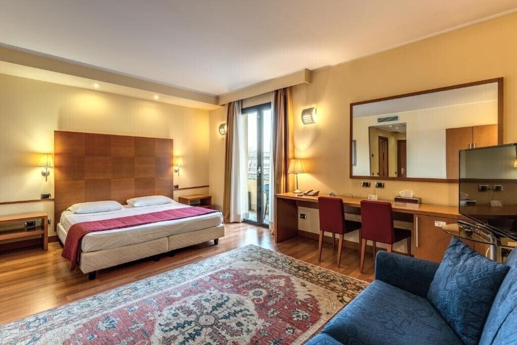 Фото Luna Hotel Motel Lago Maggiore Arona 4*