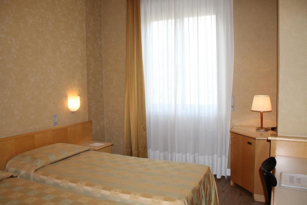 Фотографія Sant'Ambrous Hotel 3*