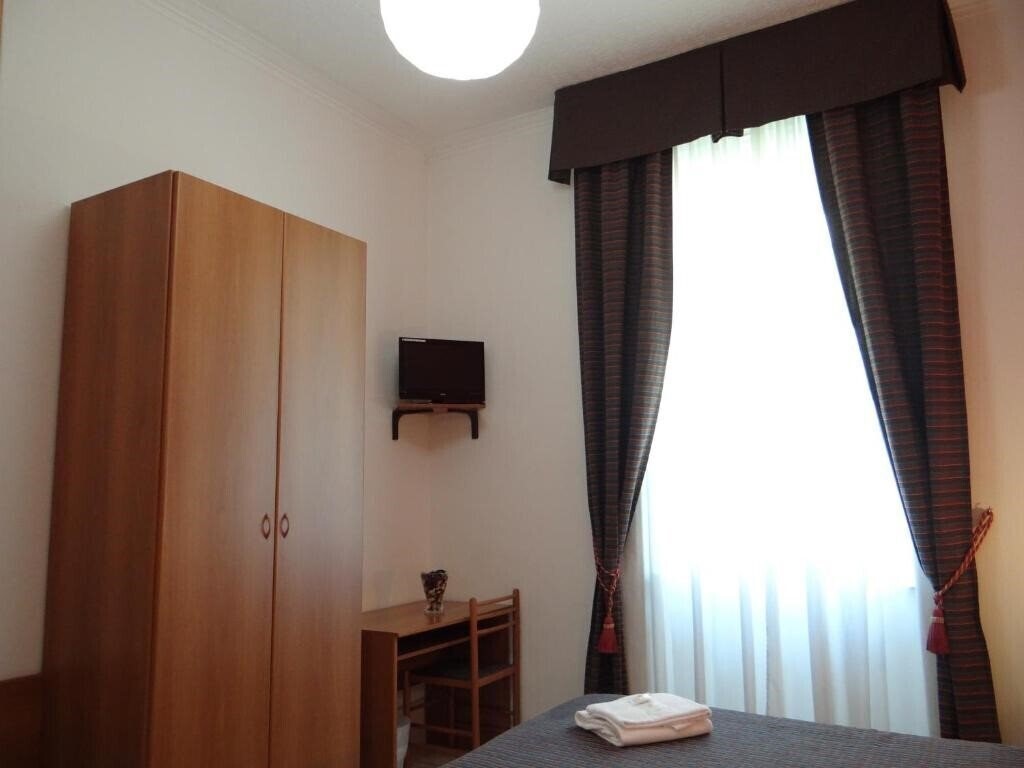 Изображение Amendola Fiera 1*