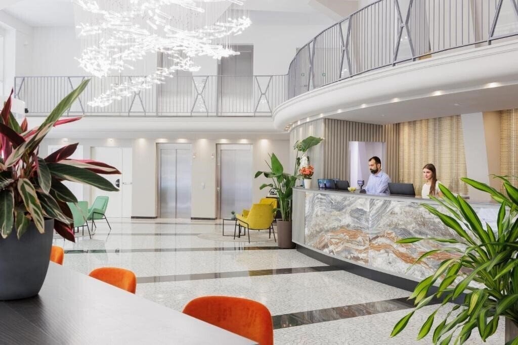 Готель Ih Hotels Milano Centrale 4*