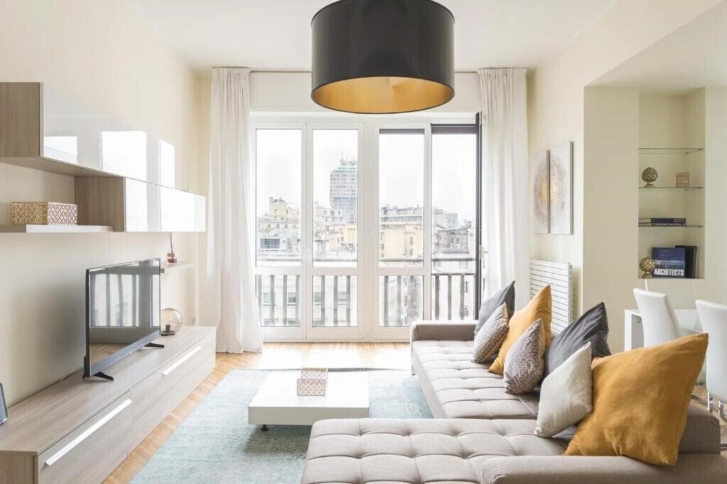 Отель Heart Milan Apartments San Sepolcro Duomo 5*