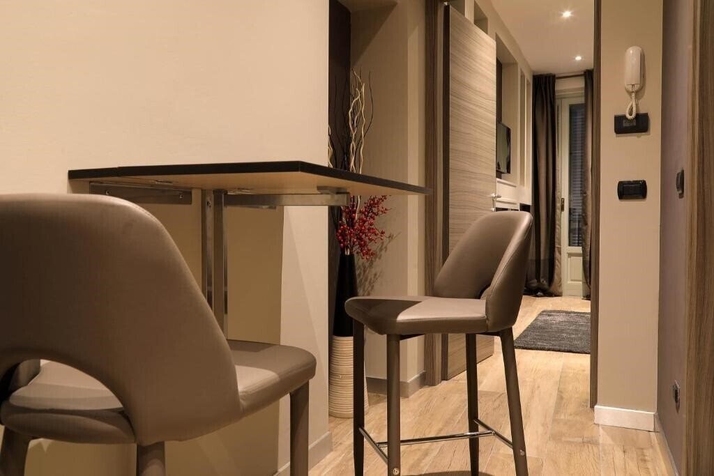 Отель Suite 11 Near Duomo 5*